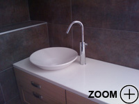 plan de travail salle-de-bain-granit-crystal-polar-white.jpg
